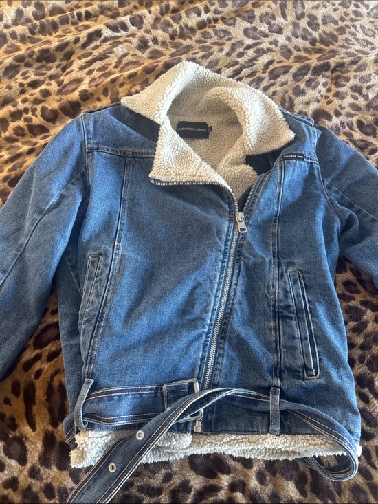 Calvin Klein Jackets & Blazers - Calvin Klein Women’s Blue Denim Sherpa-Lined Jacket